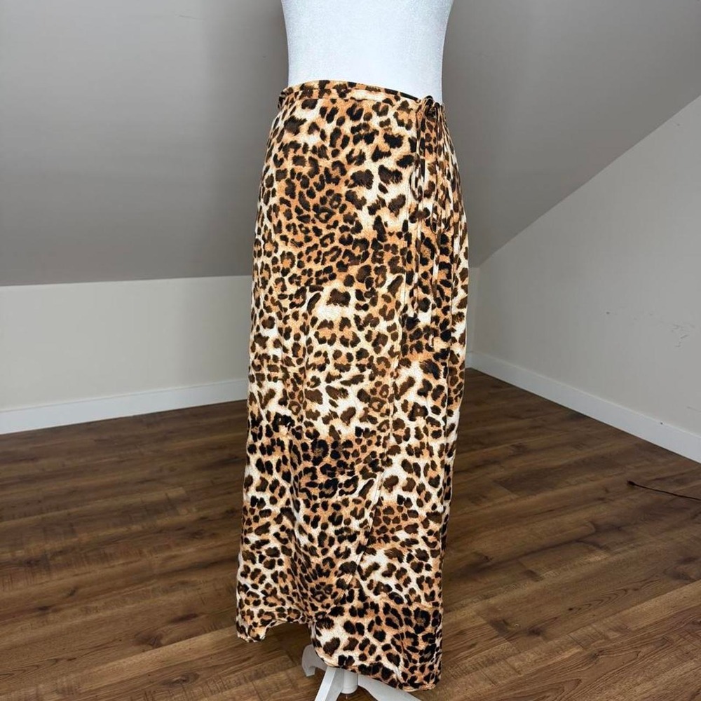 GUESS Leopard Print Wrap Maxi Skirt – Size Small Y2K Animal Print Mafia Mob Wife